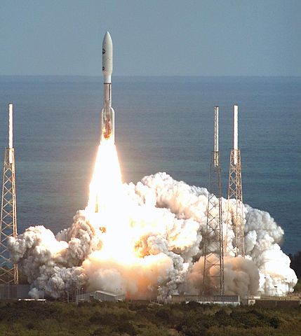 Atlas V(551) - New Horizons =^_^=